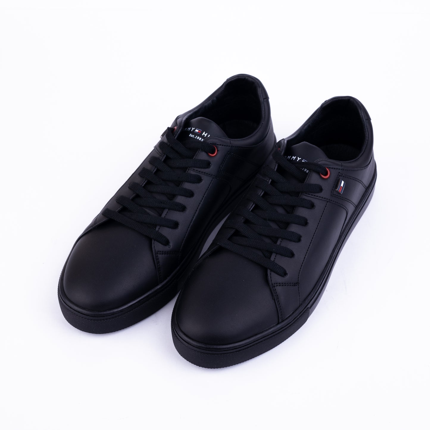 Classic Streetwear Sneakers