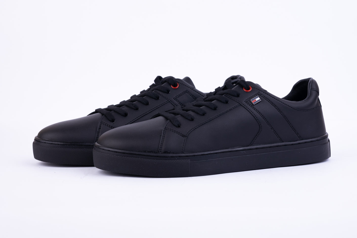 Classic Streetwear Sneakers