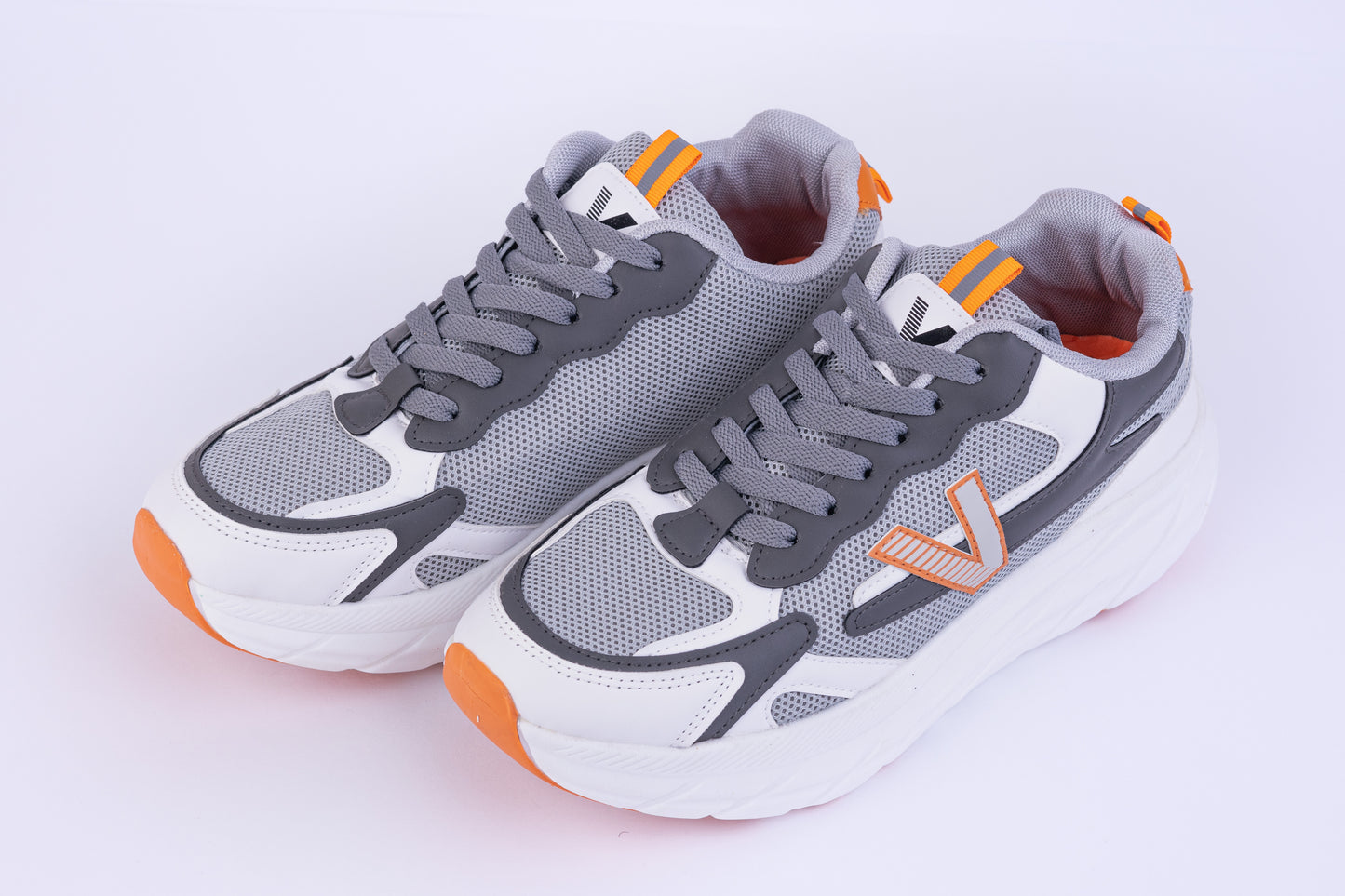 AeroStep Breeze Sneakers