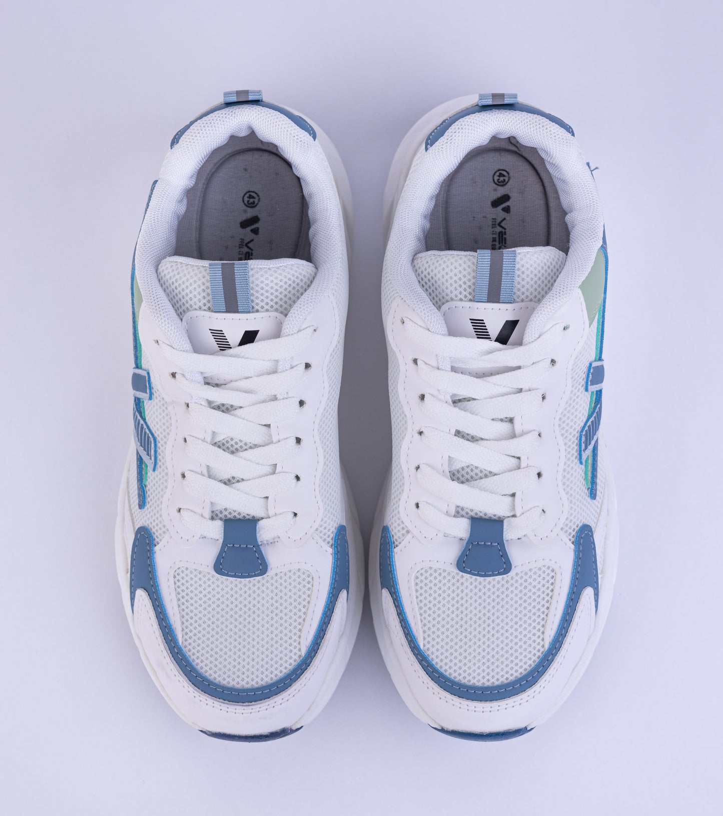 AeroStep Breeze Sneakers