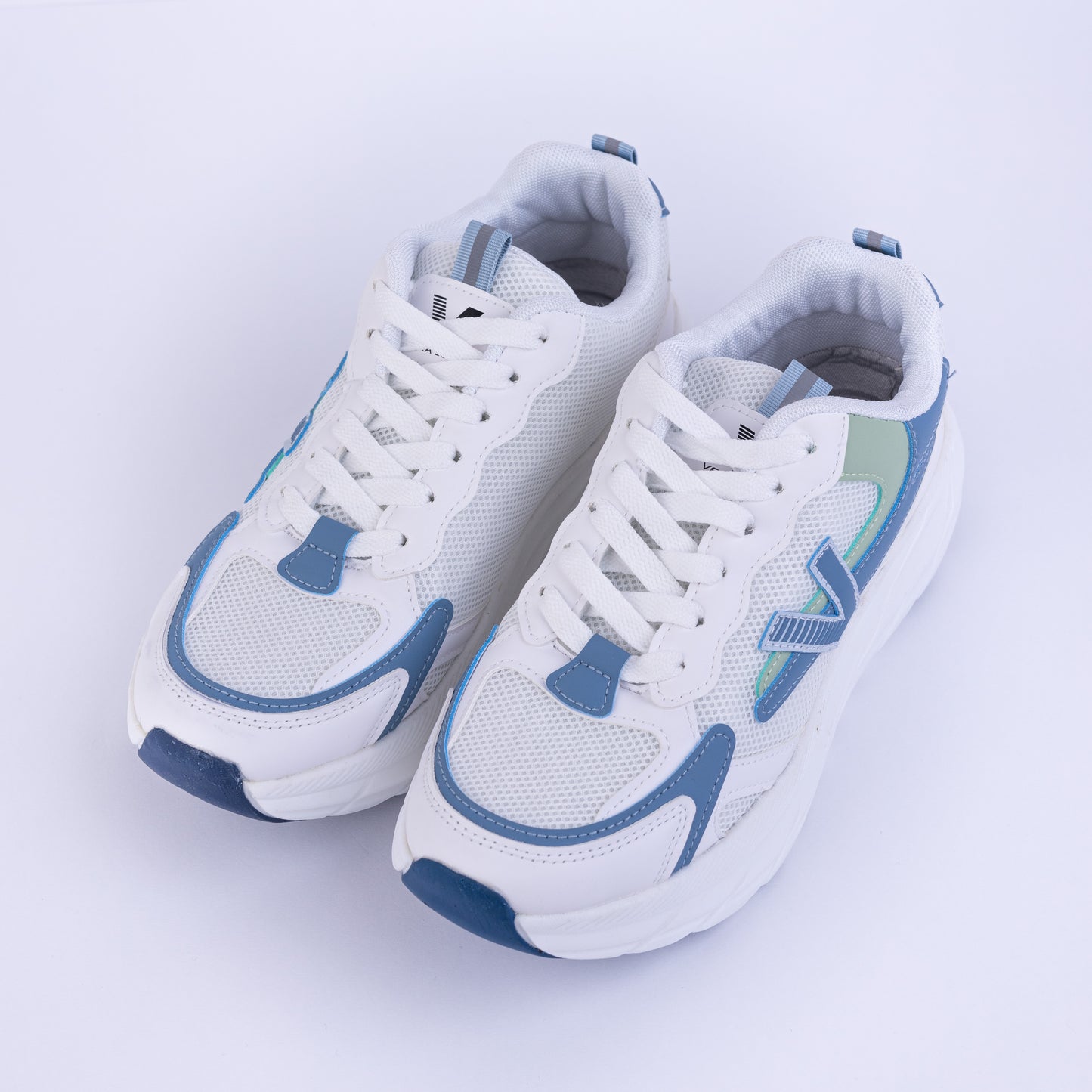 حذاء رياضي AeroStep Breeze