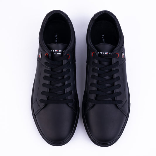 Classic Streetwear Sneakers