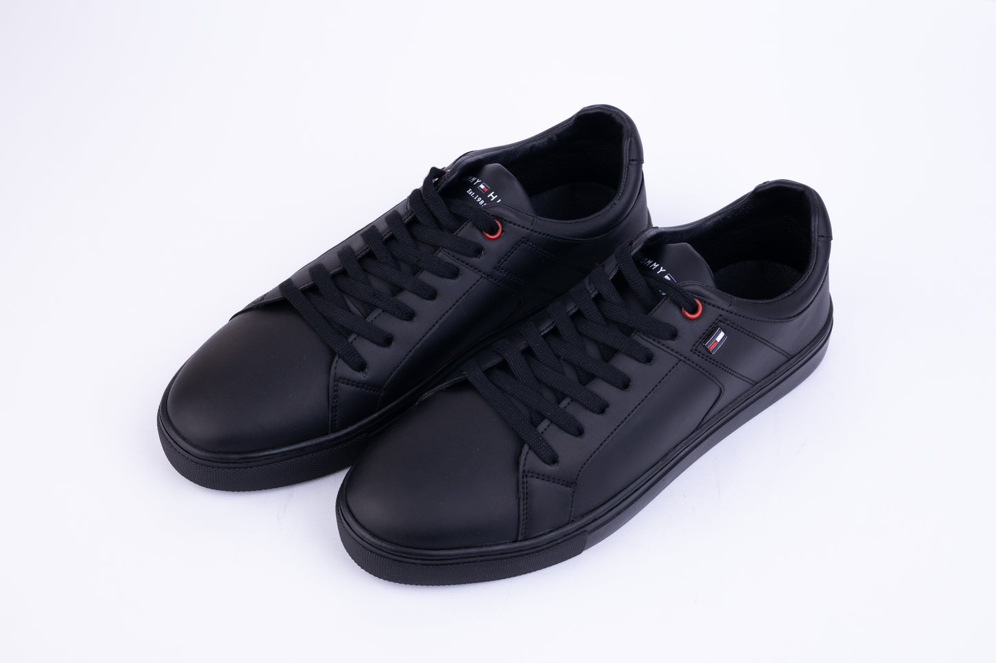 Classic Streetwear Sneakers