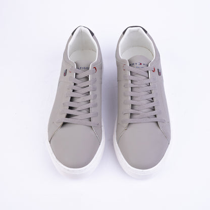 Classic Streetwear Sneakers