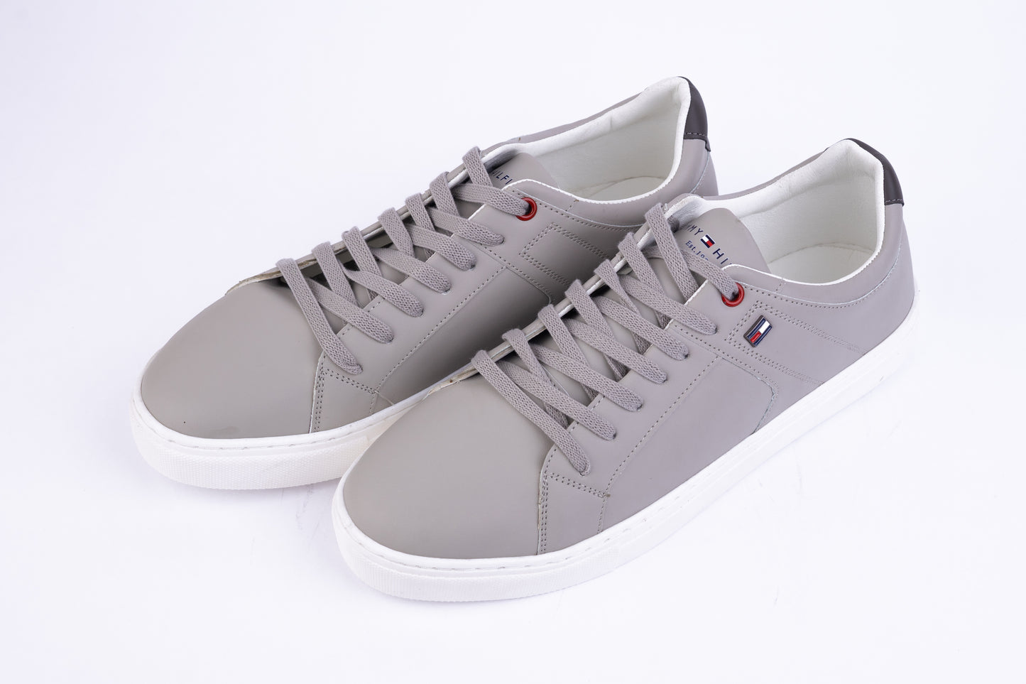 Classic Streetwear Sneakers