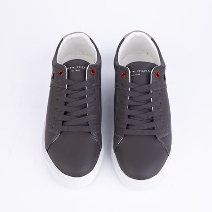 Classic Streetwear Sneakers